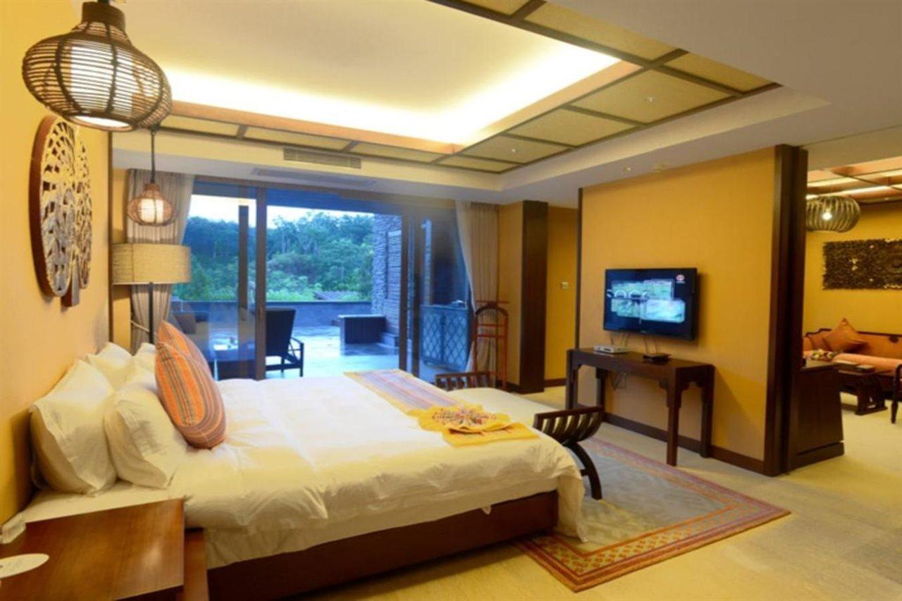 The Tang Hotel Hainan Mount Qixian Baoting Exterior foto