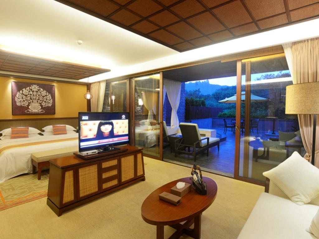 The Tang Hotel Hainan Mount Qixian Baoting Habitación foto