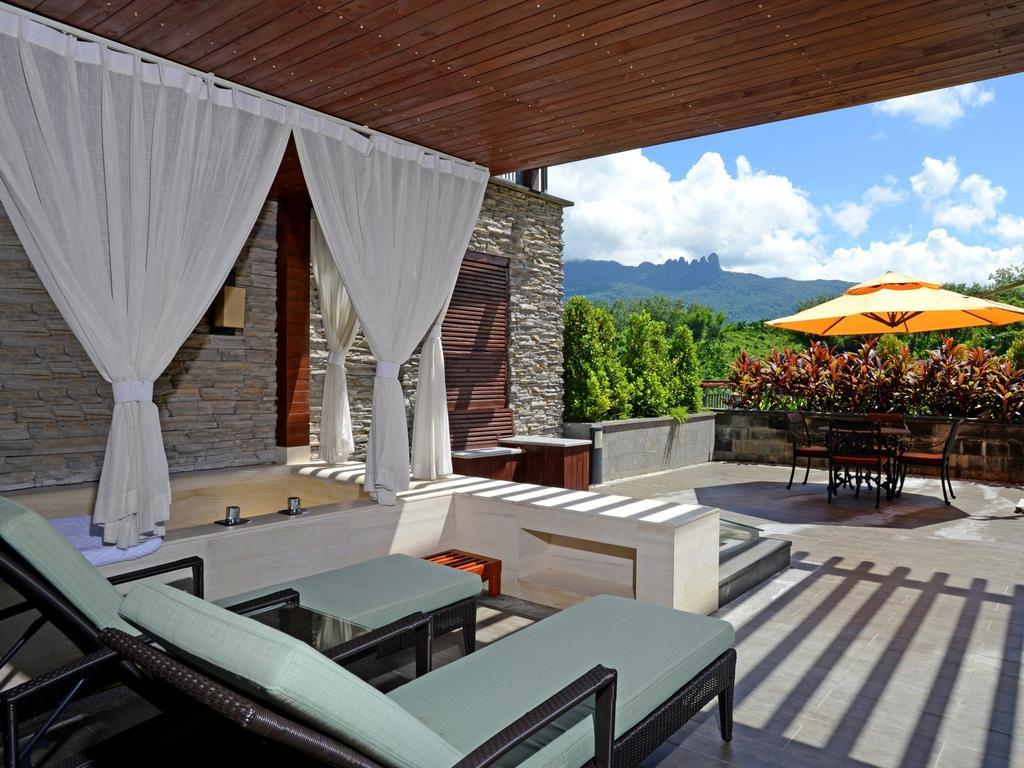 The Tang Hotel Hainan Mount Qixian Baoting Exterior foto